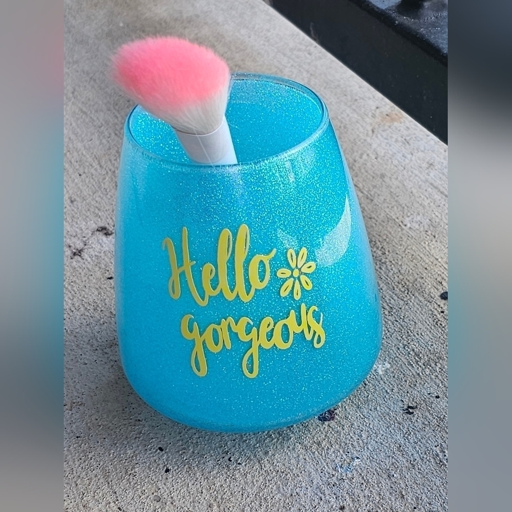 Hello Gorgeous Makeup Brush Holder